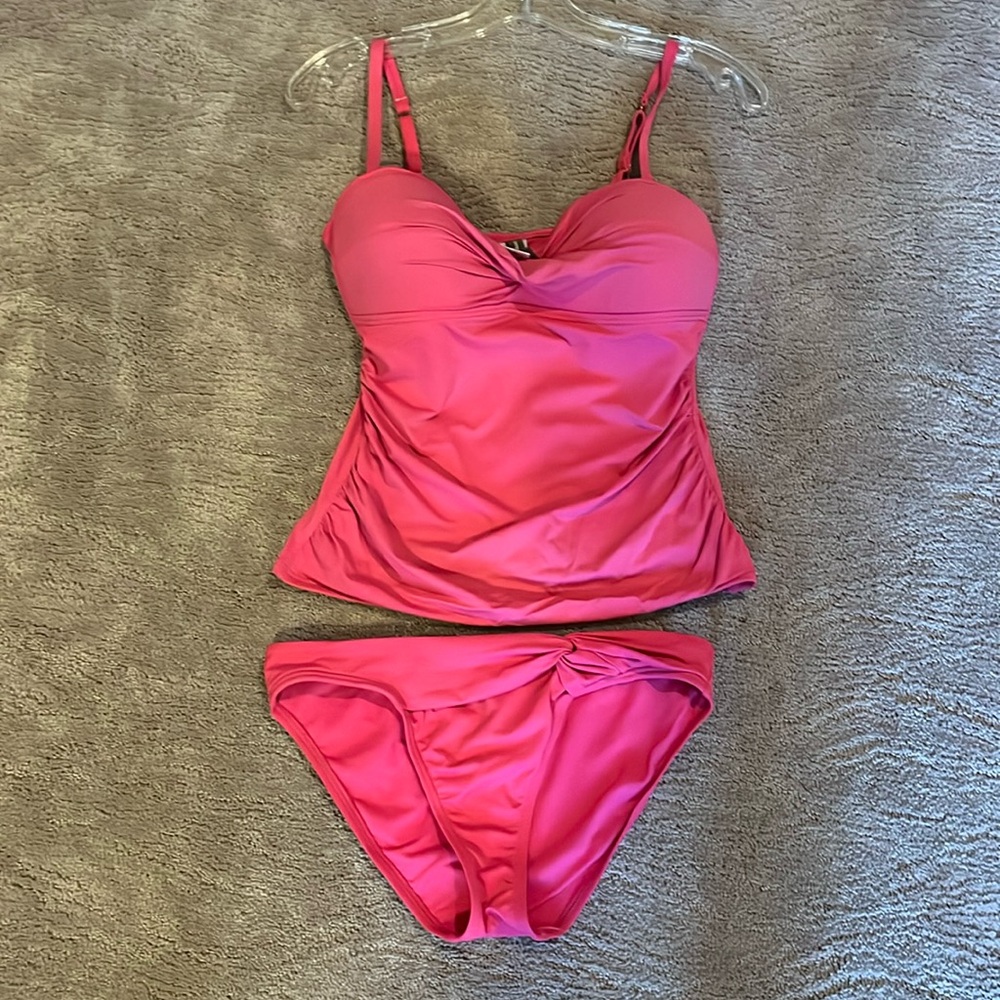 Tommy Bahama pink tankini.  EUC